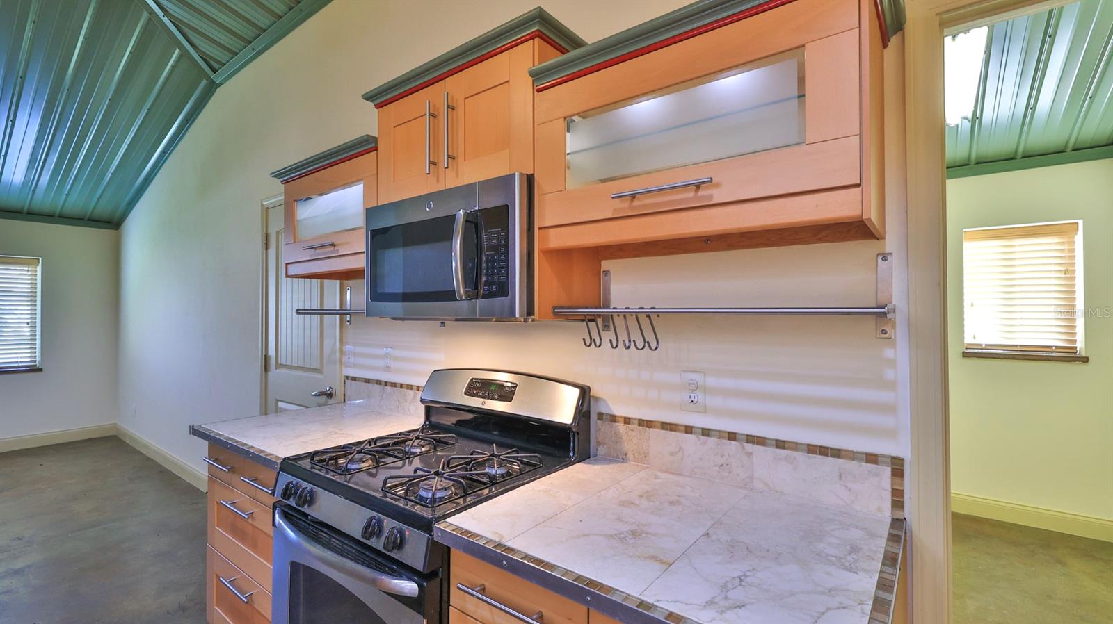 118 Snyder St Property Photo 11