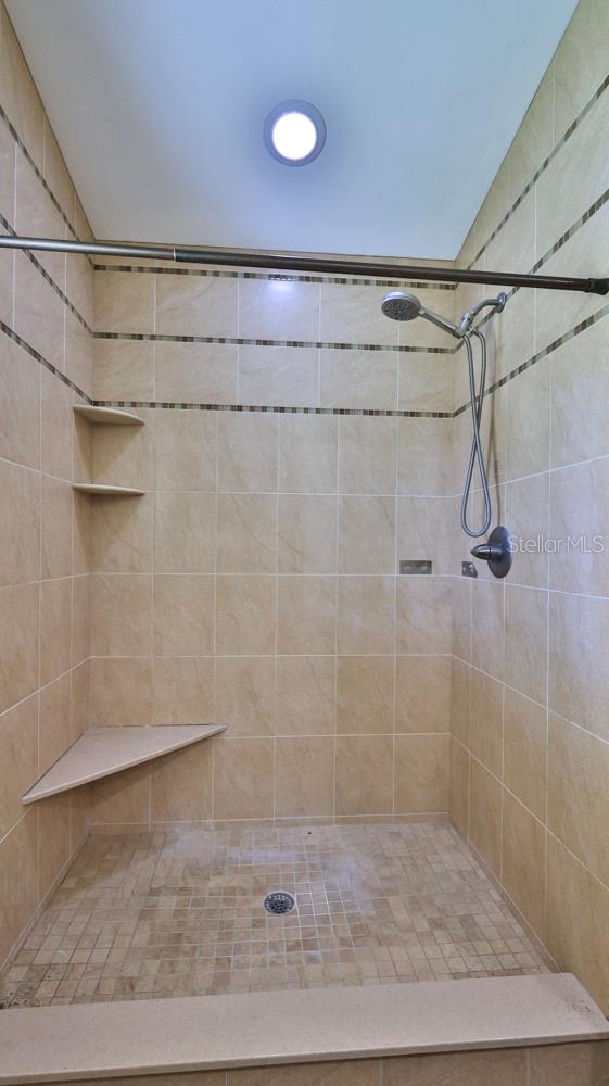 118 Snyder St Property Photo 23