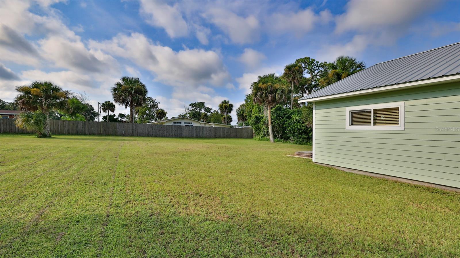 118 Snyder St Property Photo 29