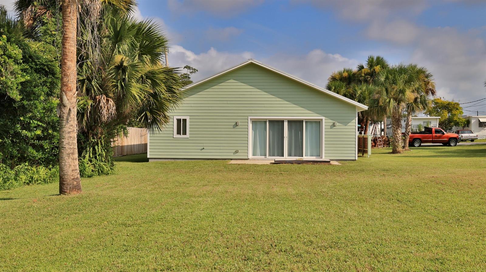 118 Snyder St Property Photo 32