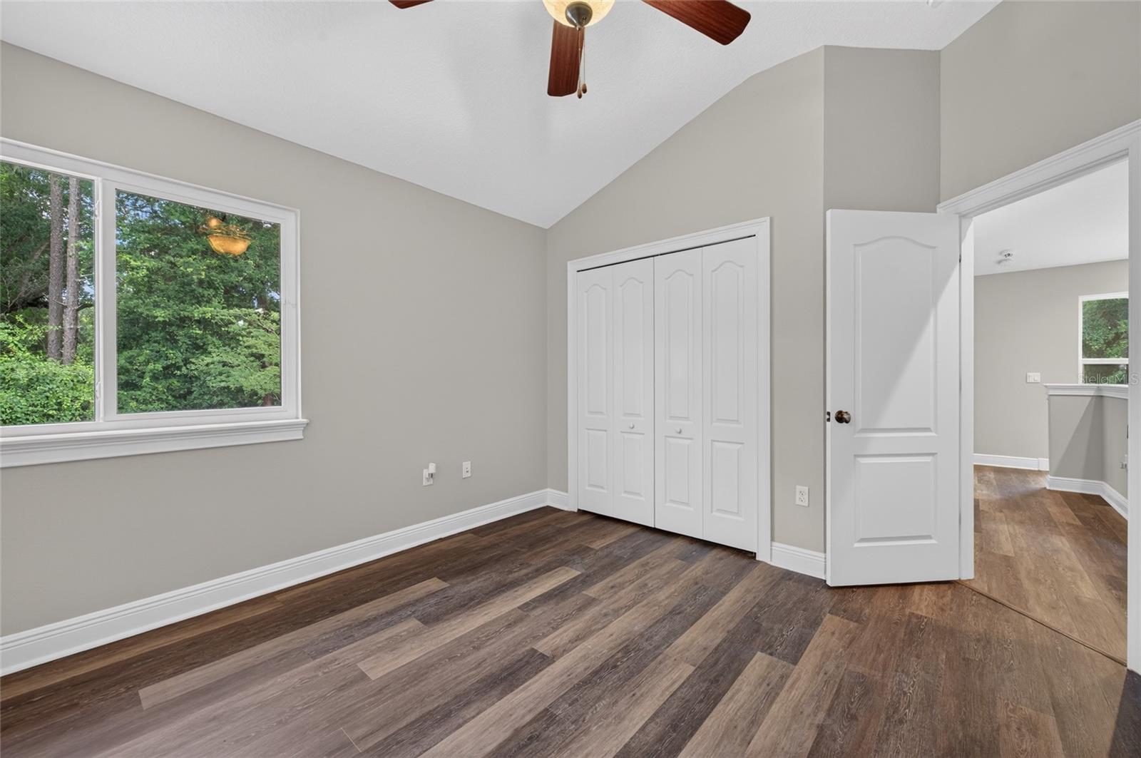 1515 Rambling Oaks Ln Property Photo 30