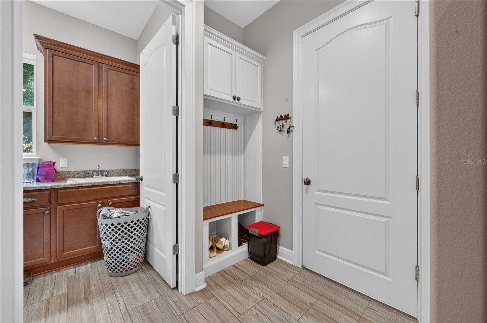 1515 Rambling Oaks Ln Property Photo 36