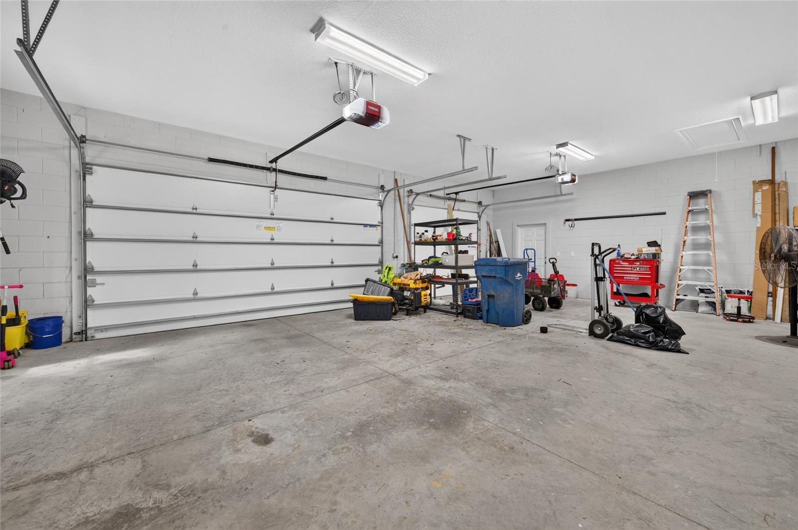1515 Rambling Oaks Ln Property Photo 38