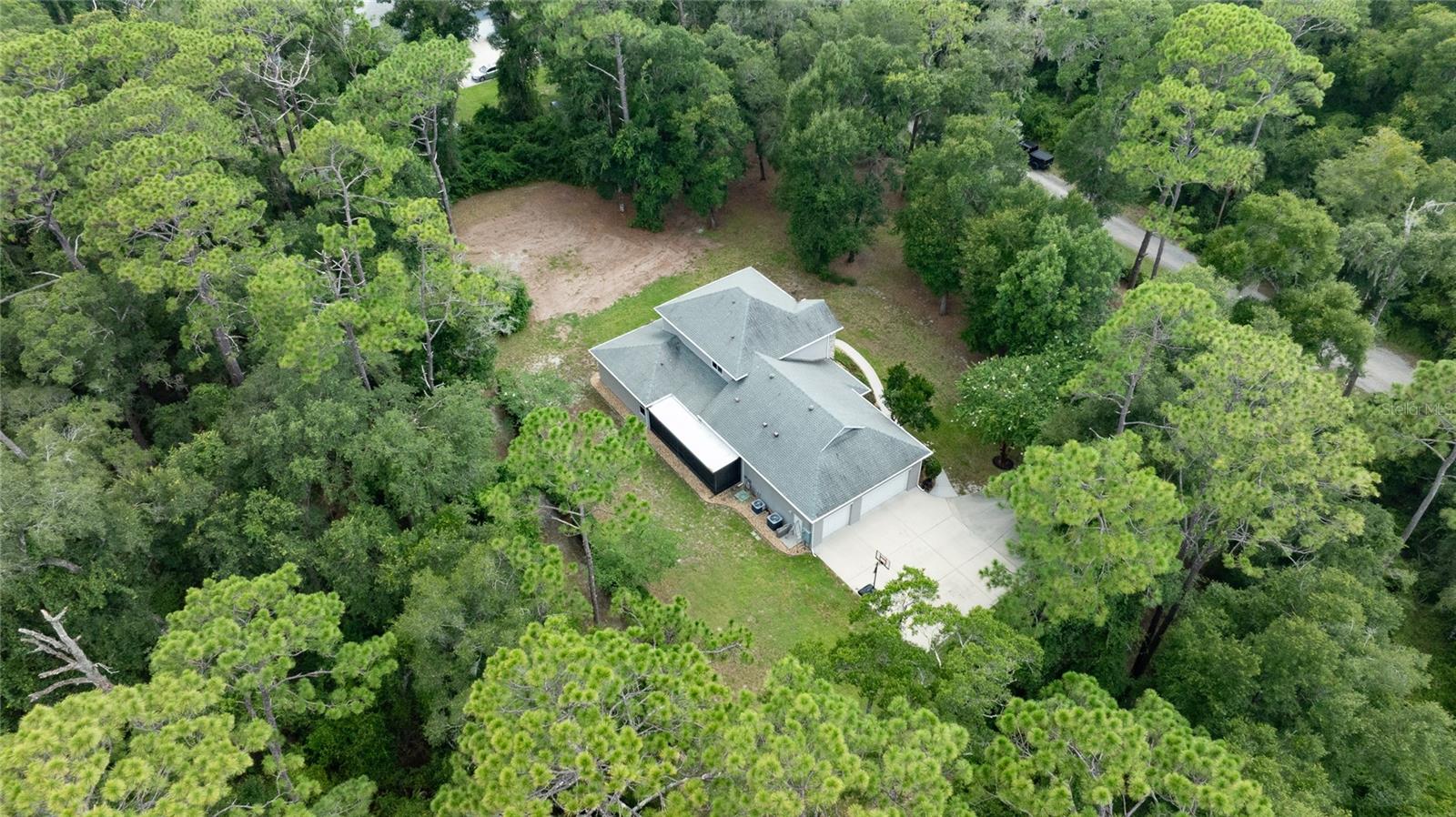 1515 Rambling Oaks Ln Property Photo 53