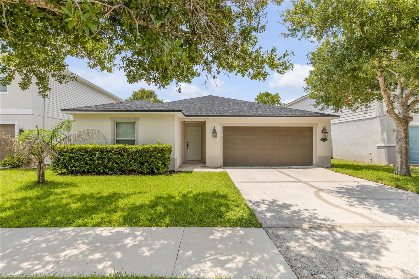 550 Aeolian Dr Property Photo 1