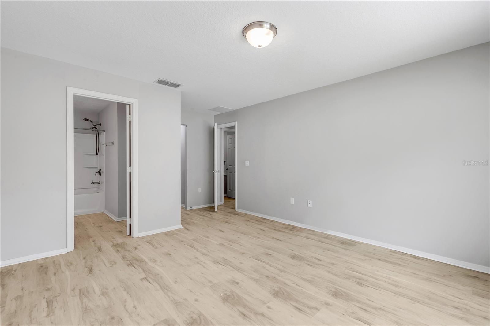 550 Aeolian Dr Property Photo 29