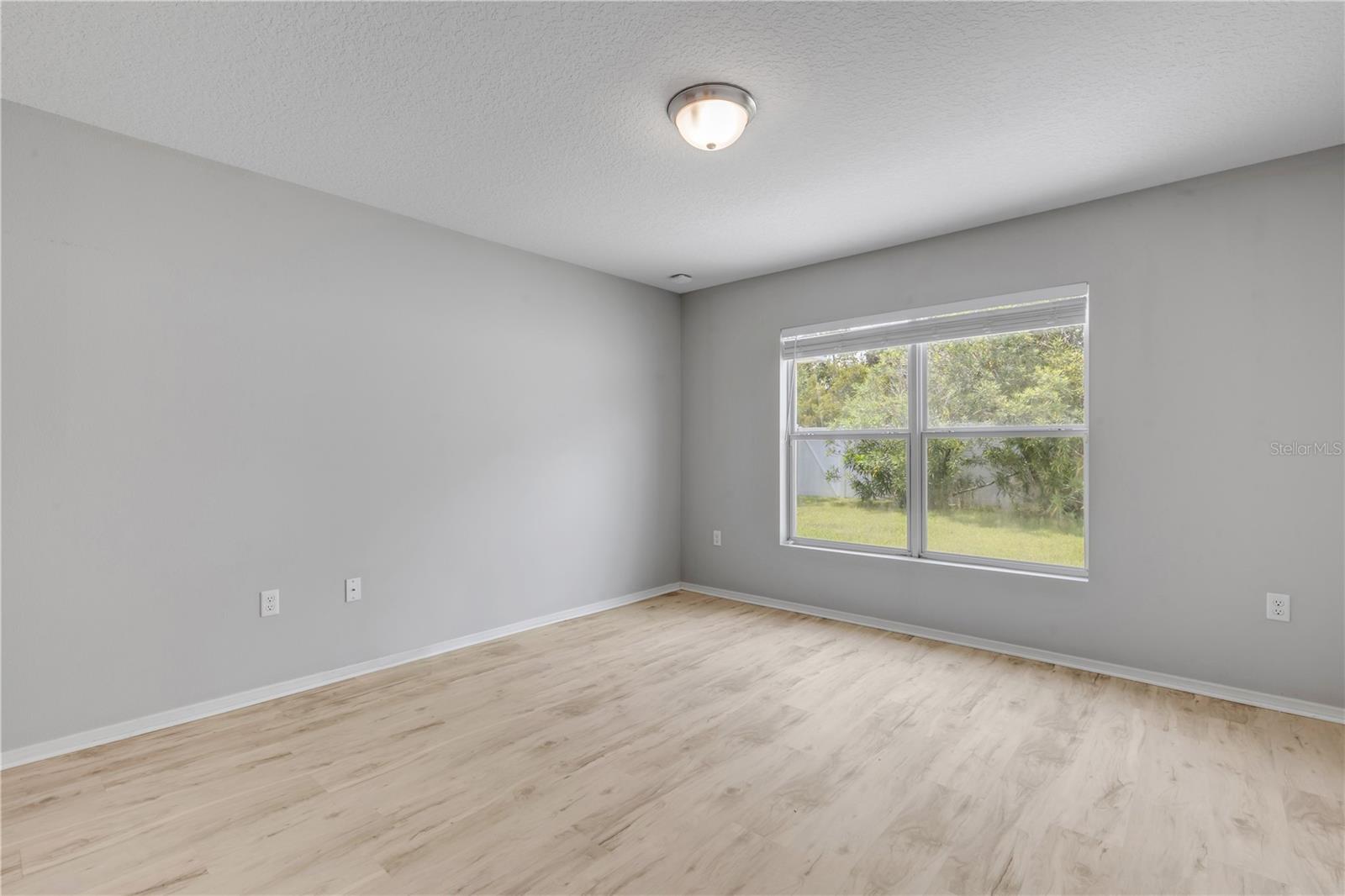 550 Aeolian Dr Property Photo 30