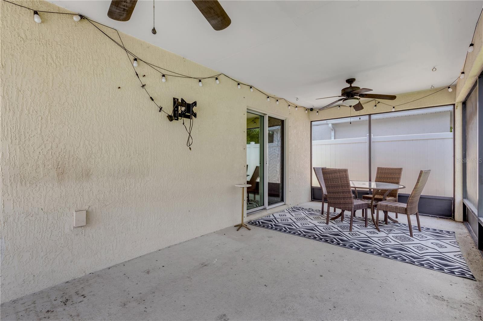 550 Aeolian Dr Property Photo 43