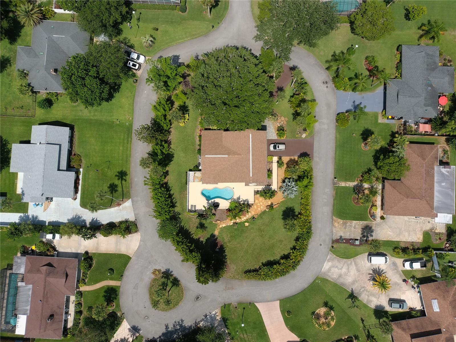 1 HARRIS CIR