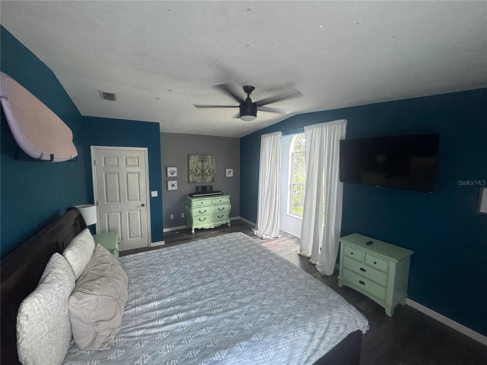 1 Harris Cir Property Photo 20
