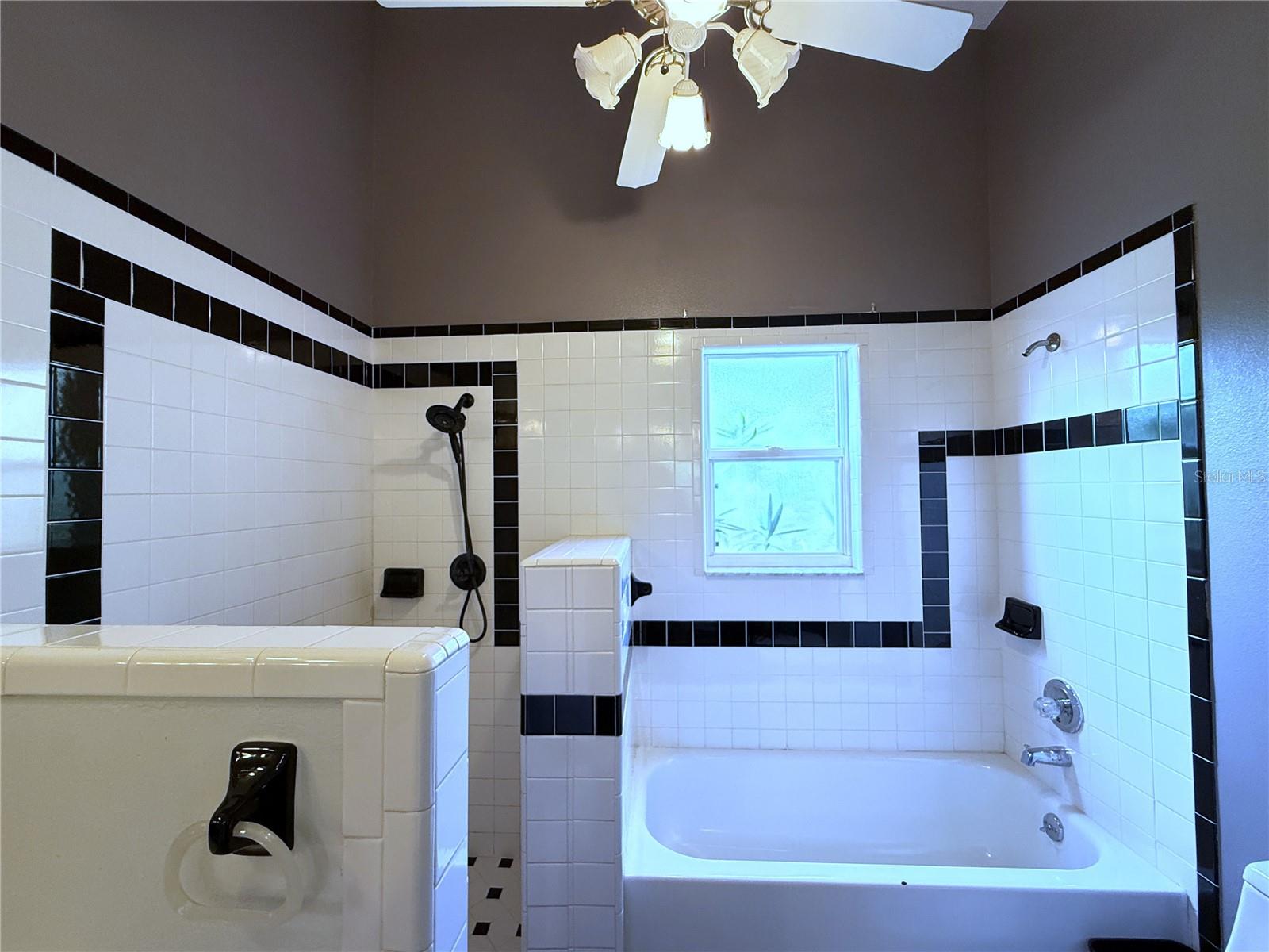 1 Harris Cir Property Photo 55