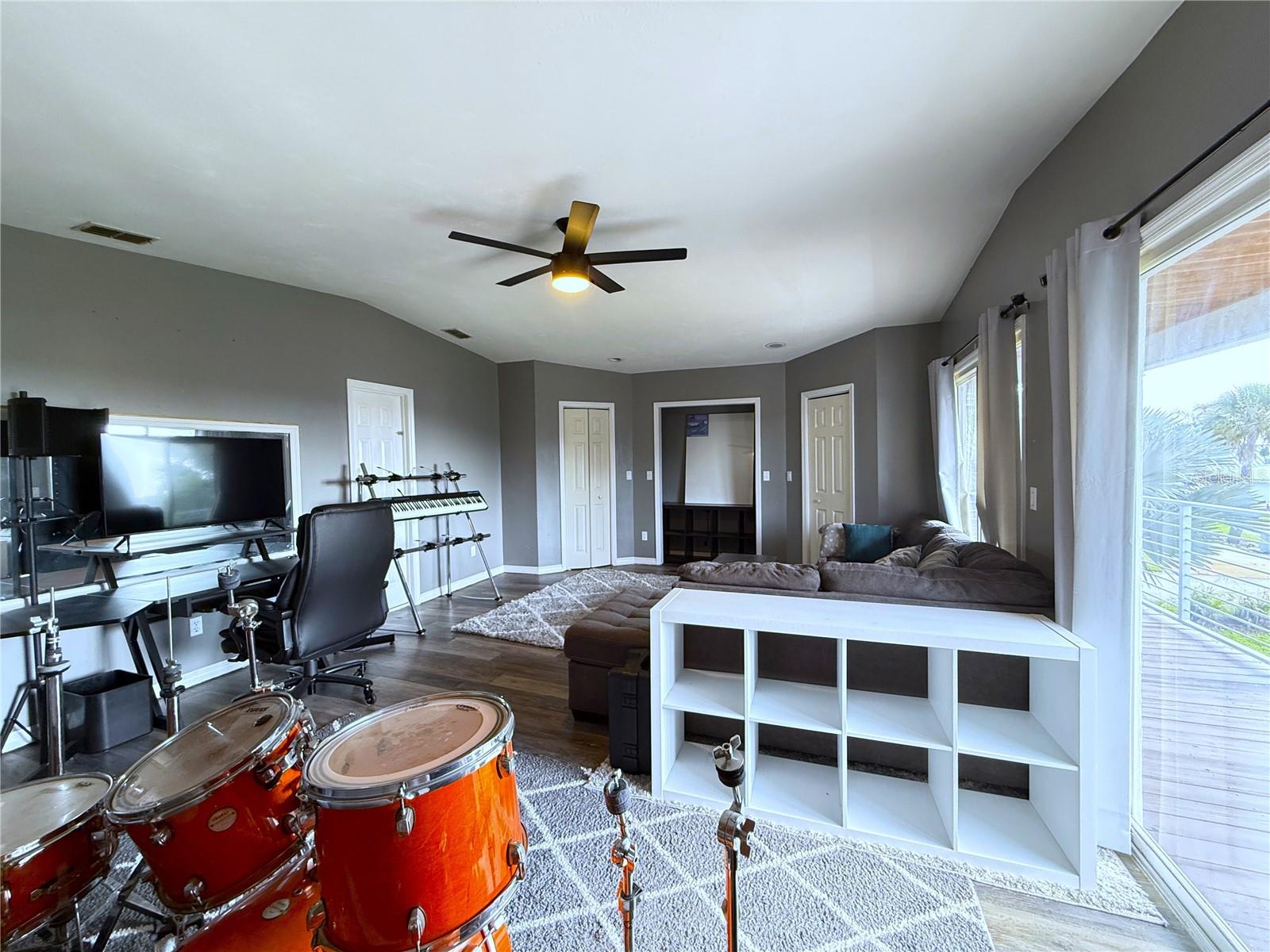 1 Harris Cir Property Photo 75