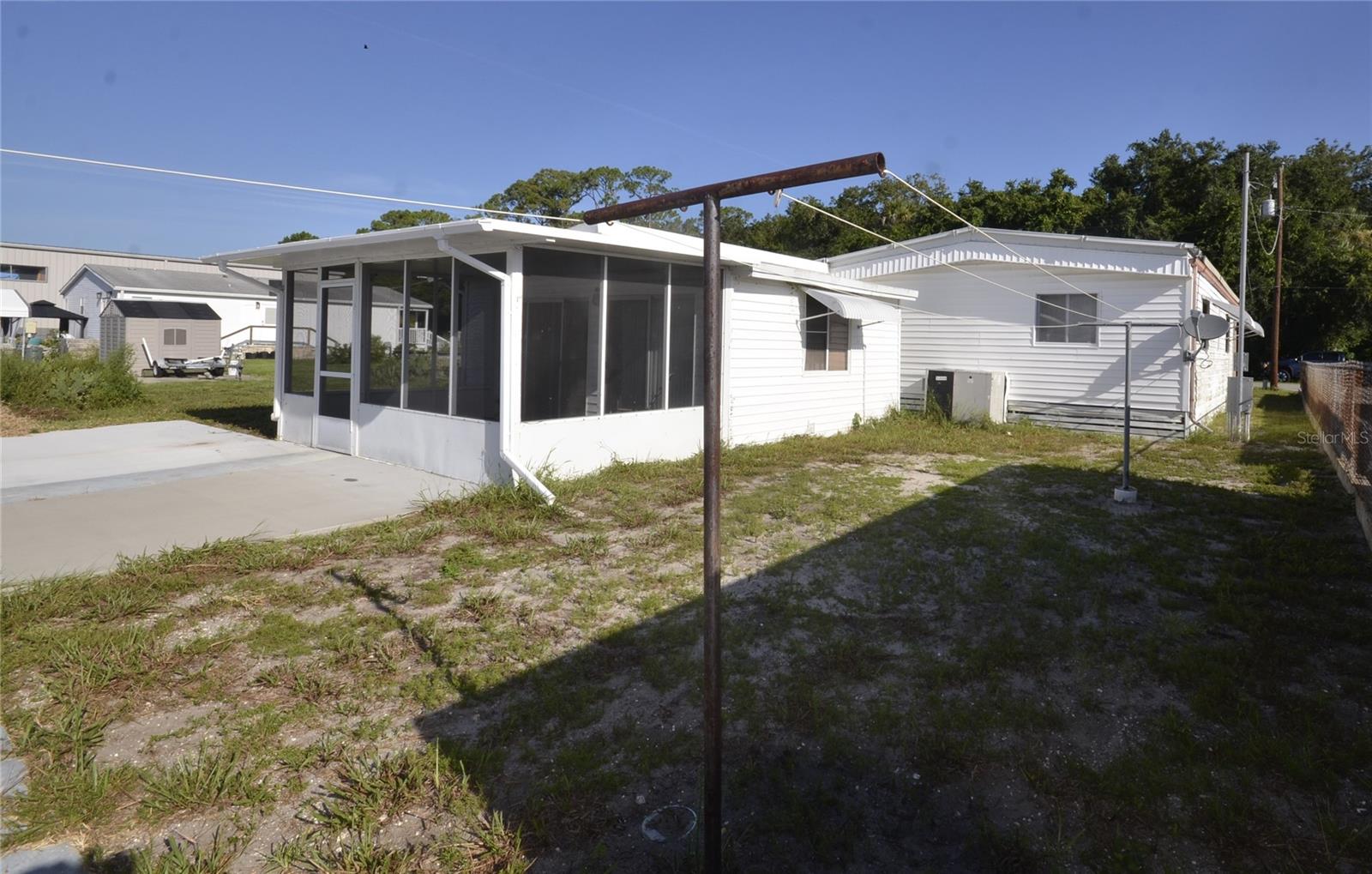 187 E Ariel Rd Property Photo 23