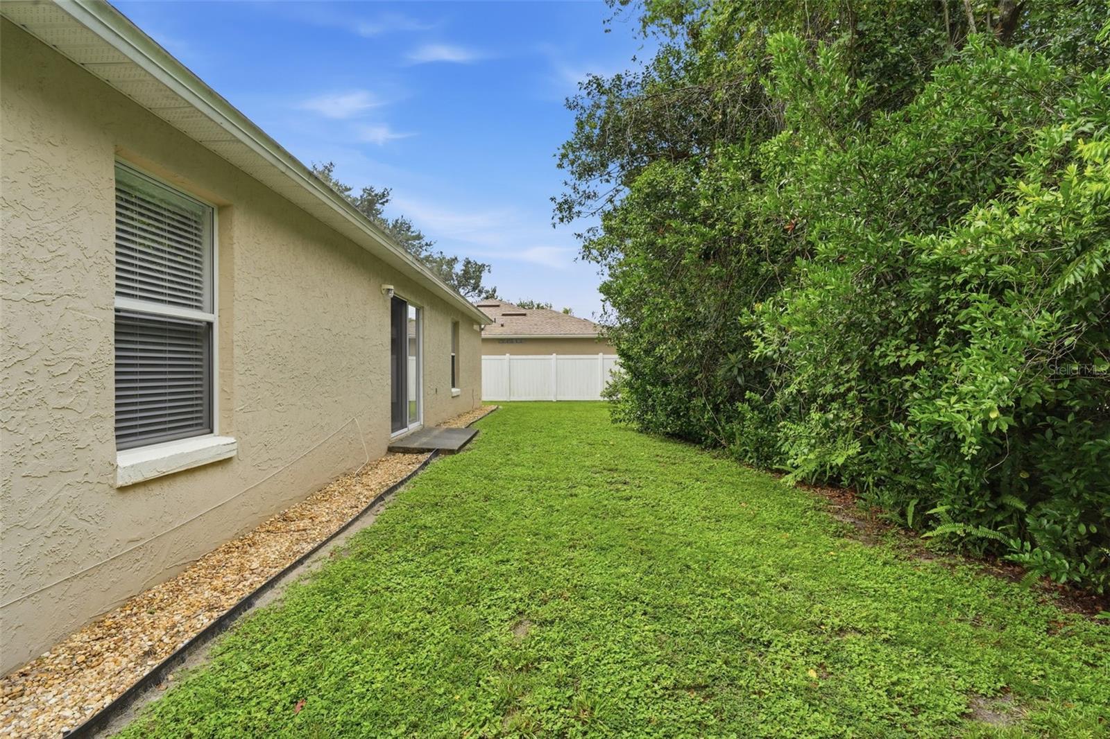 1302 Benton Lake Dr E Property Photo 5