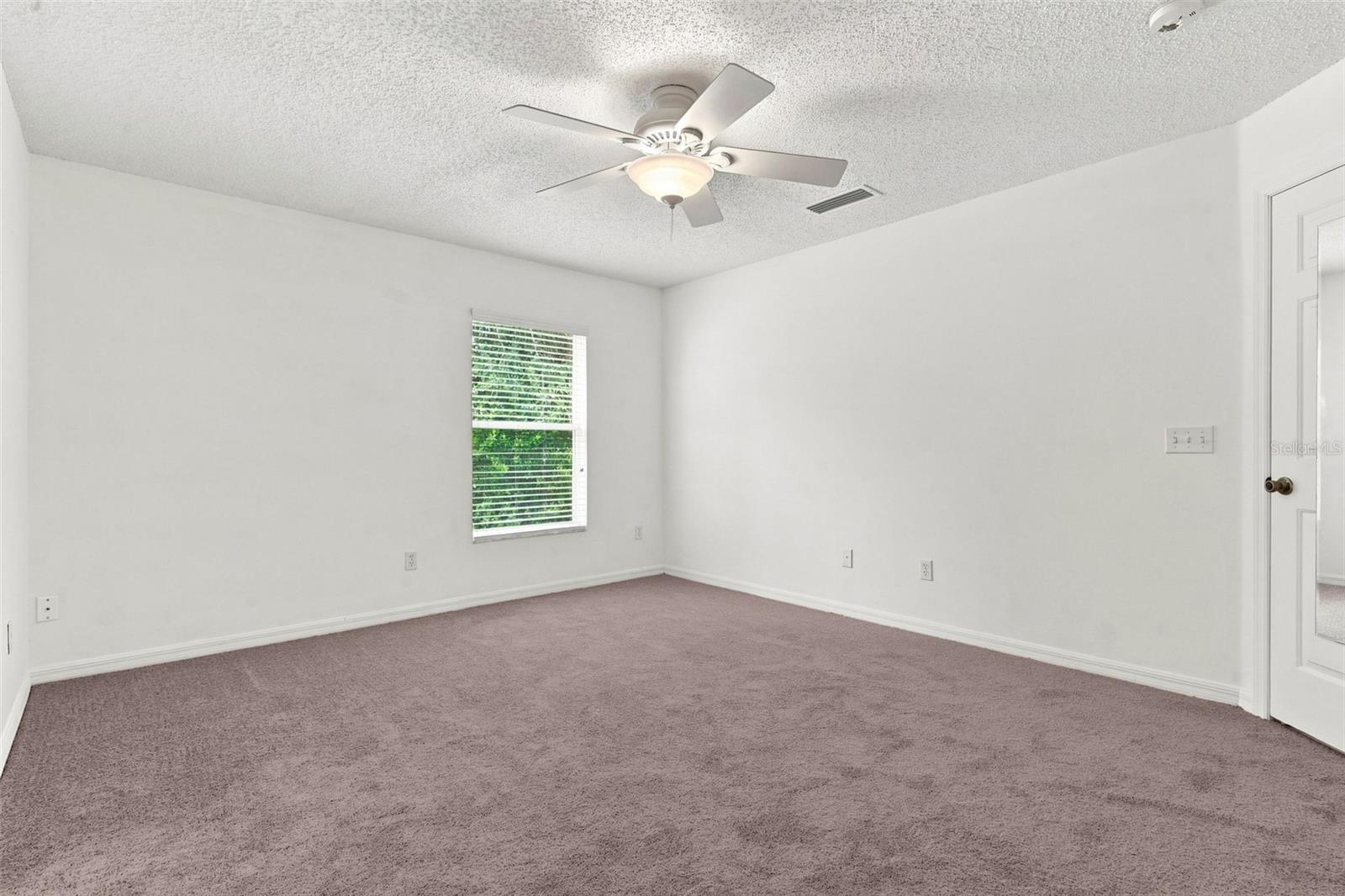 1302 Benton Lake Dr E Property Photo 25