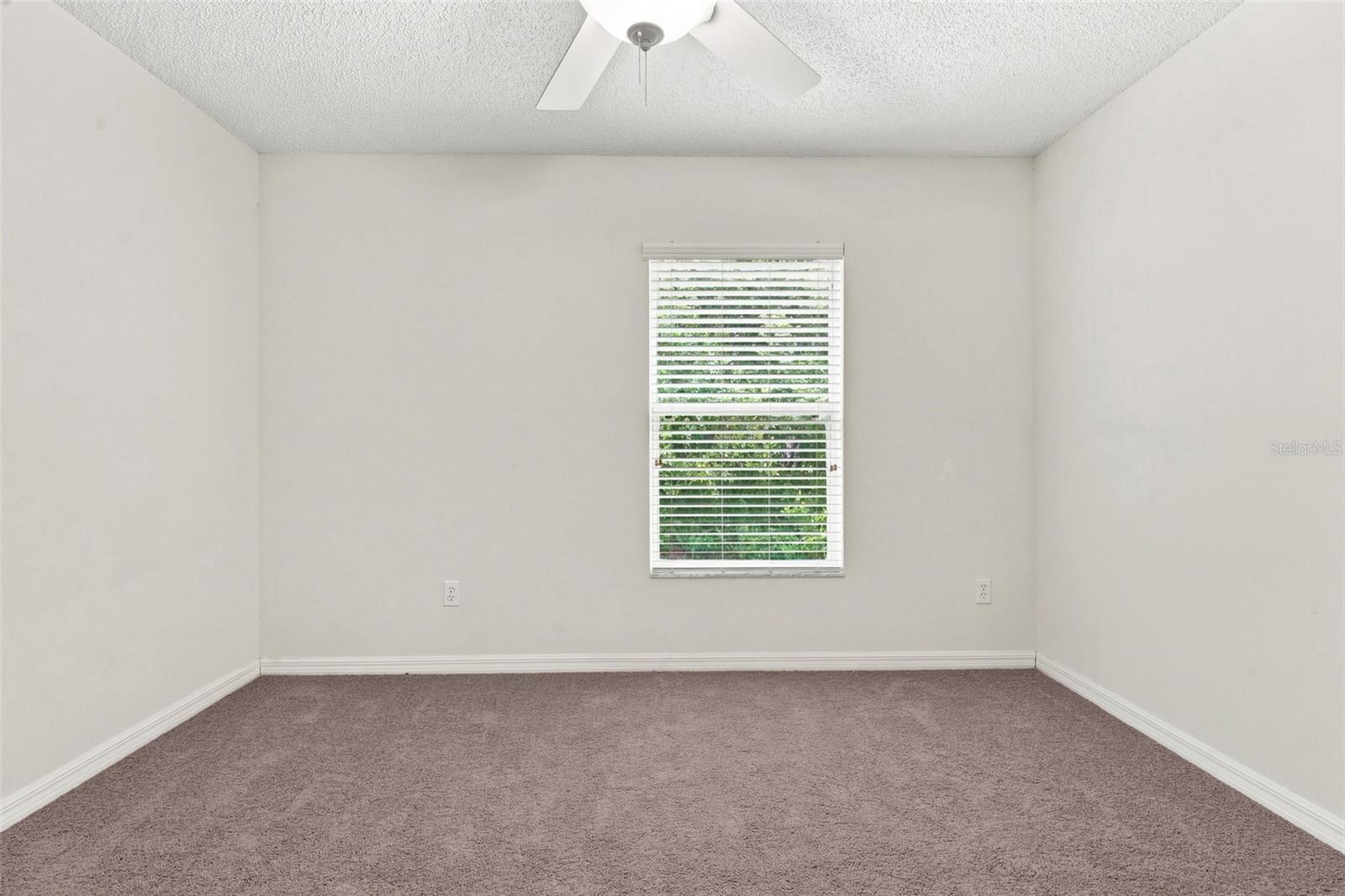 1302 Benton Lake Dr E Property Photo 26