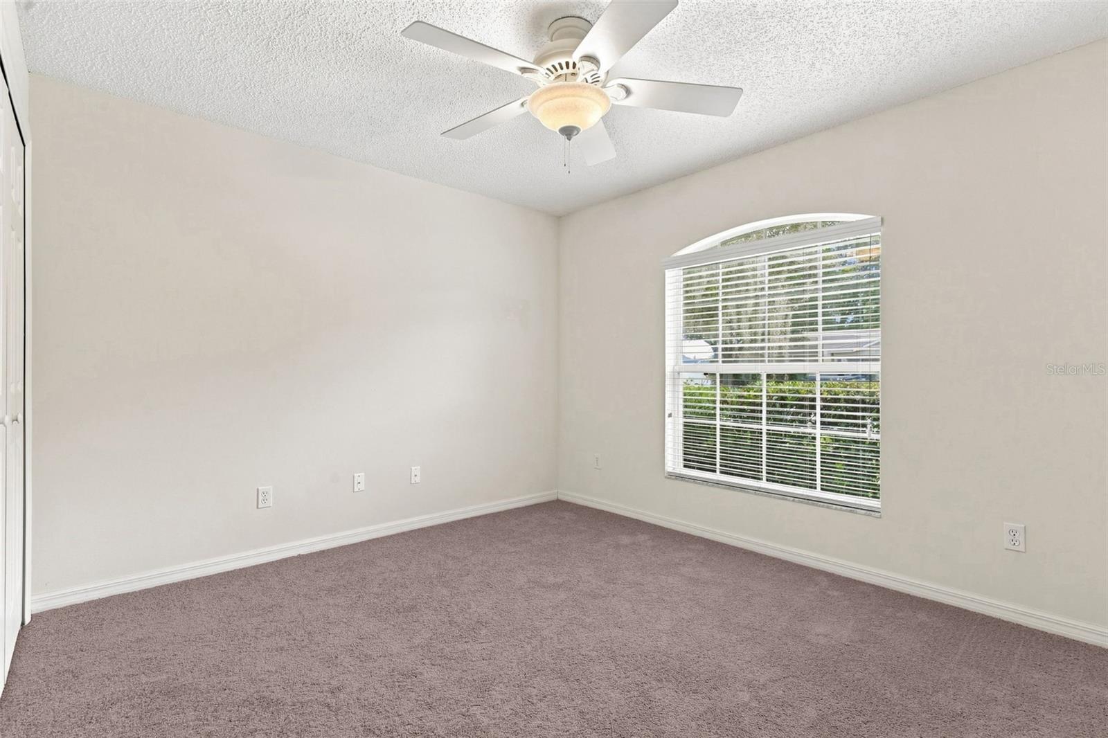 1302 Benton Lake Dr E Property Photo 28
