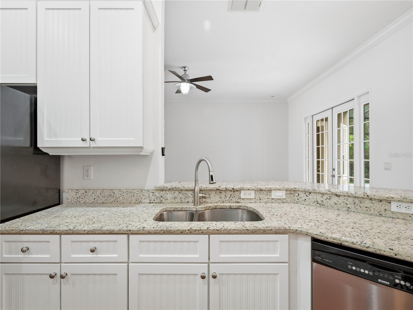 477 Luna Bella Ln Property Photo 24