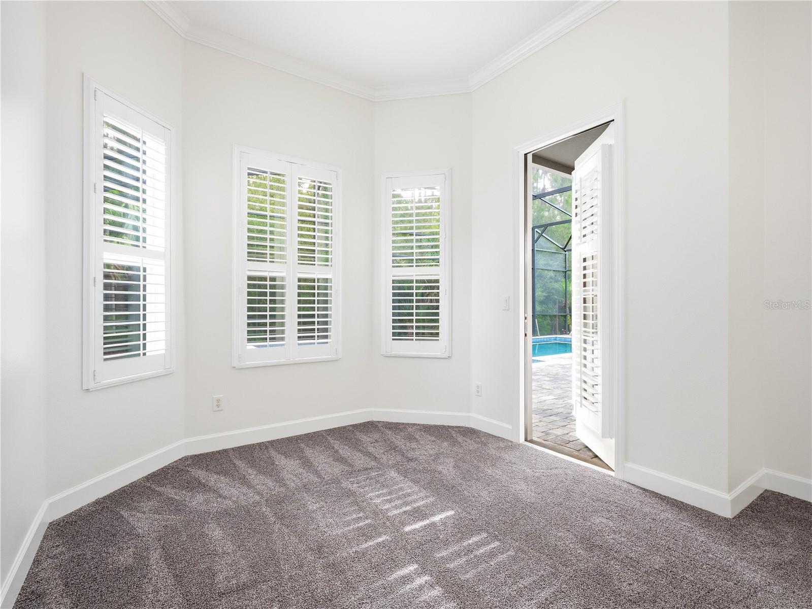 477 Luna Bella Ln Property Photo 33