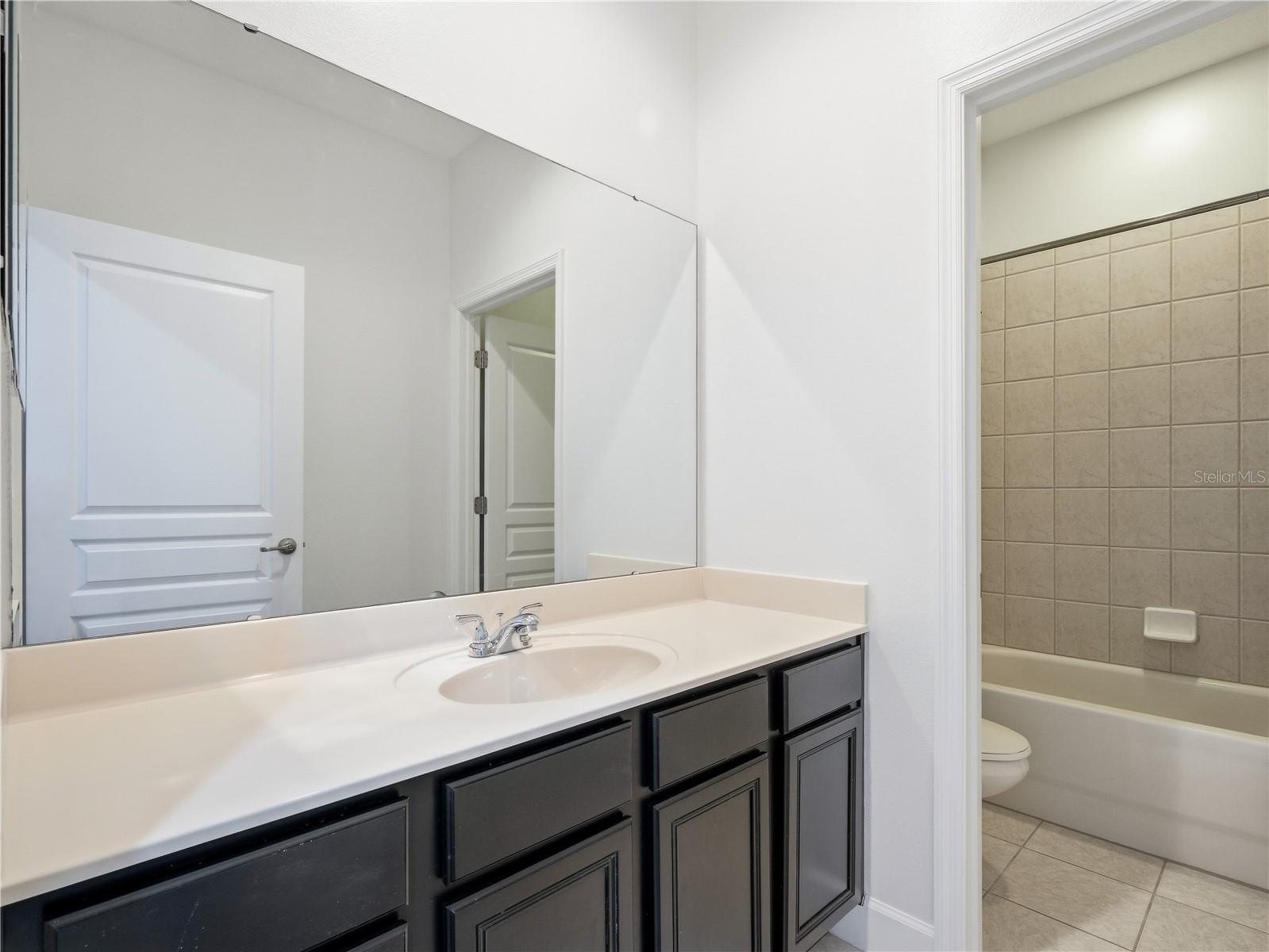 477 Luna Bella Ln Property Photo 47