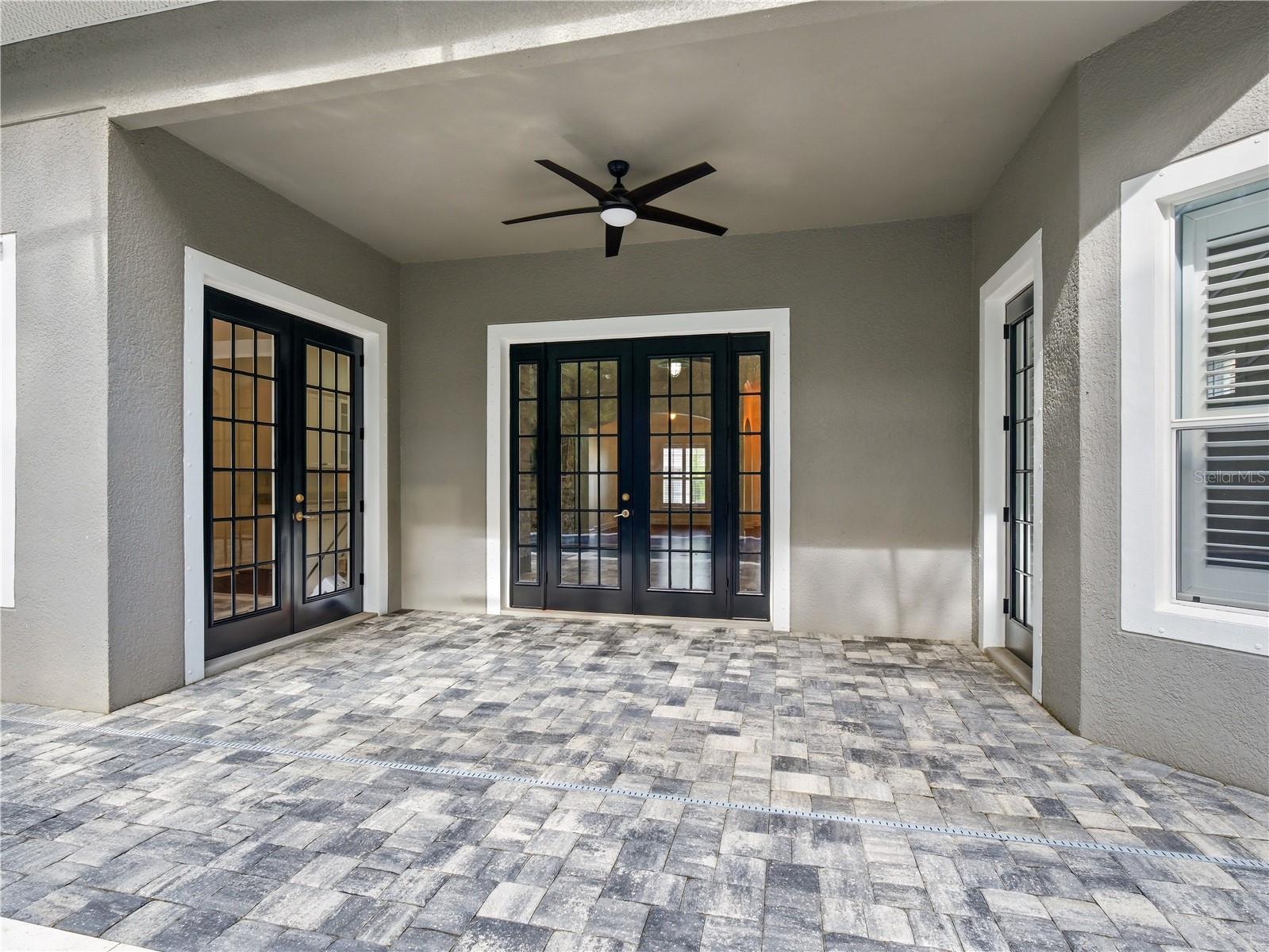477 Luna Bella Ln Property Photo 65