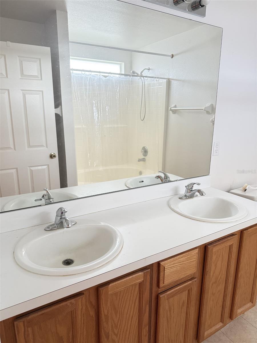 2825 Tamarind Dr Property Photo 17