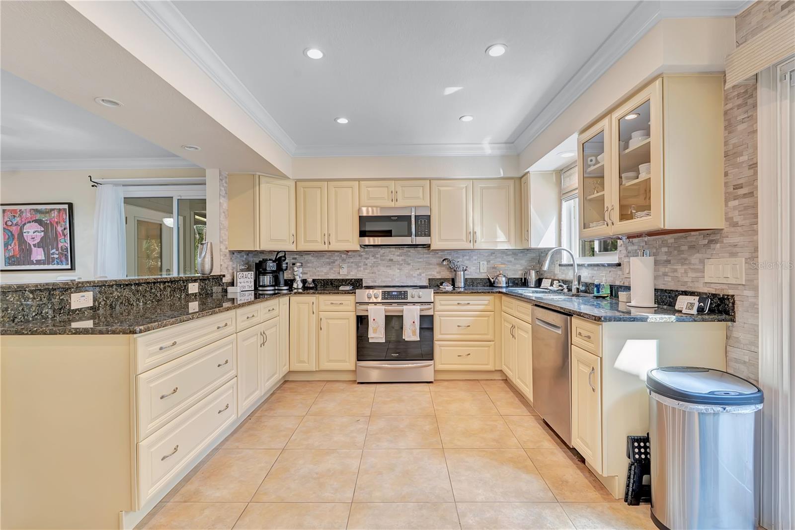 4300 Gull Cv Property Photo 8