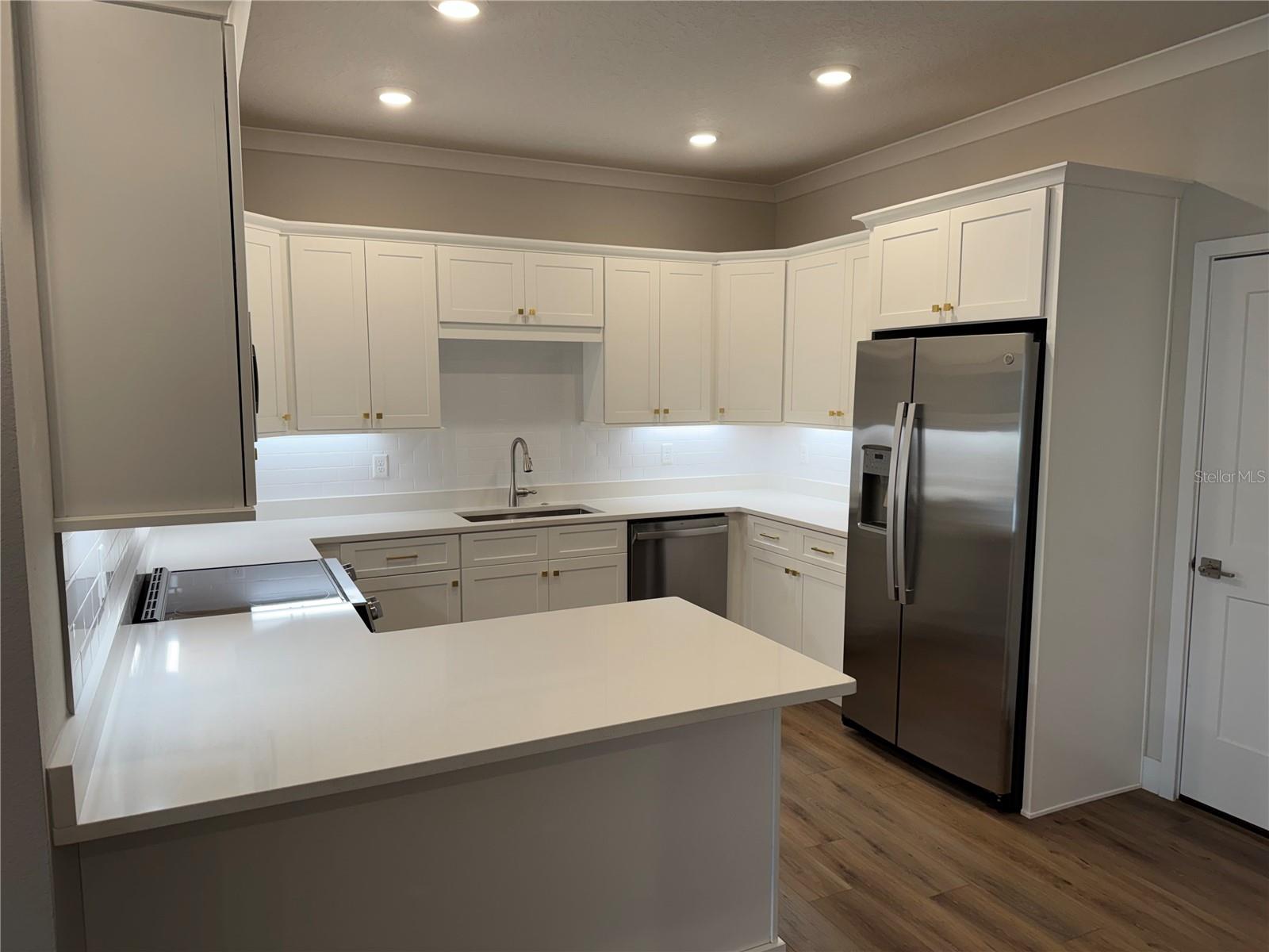 3065 Isles Way Property Photo 4