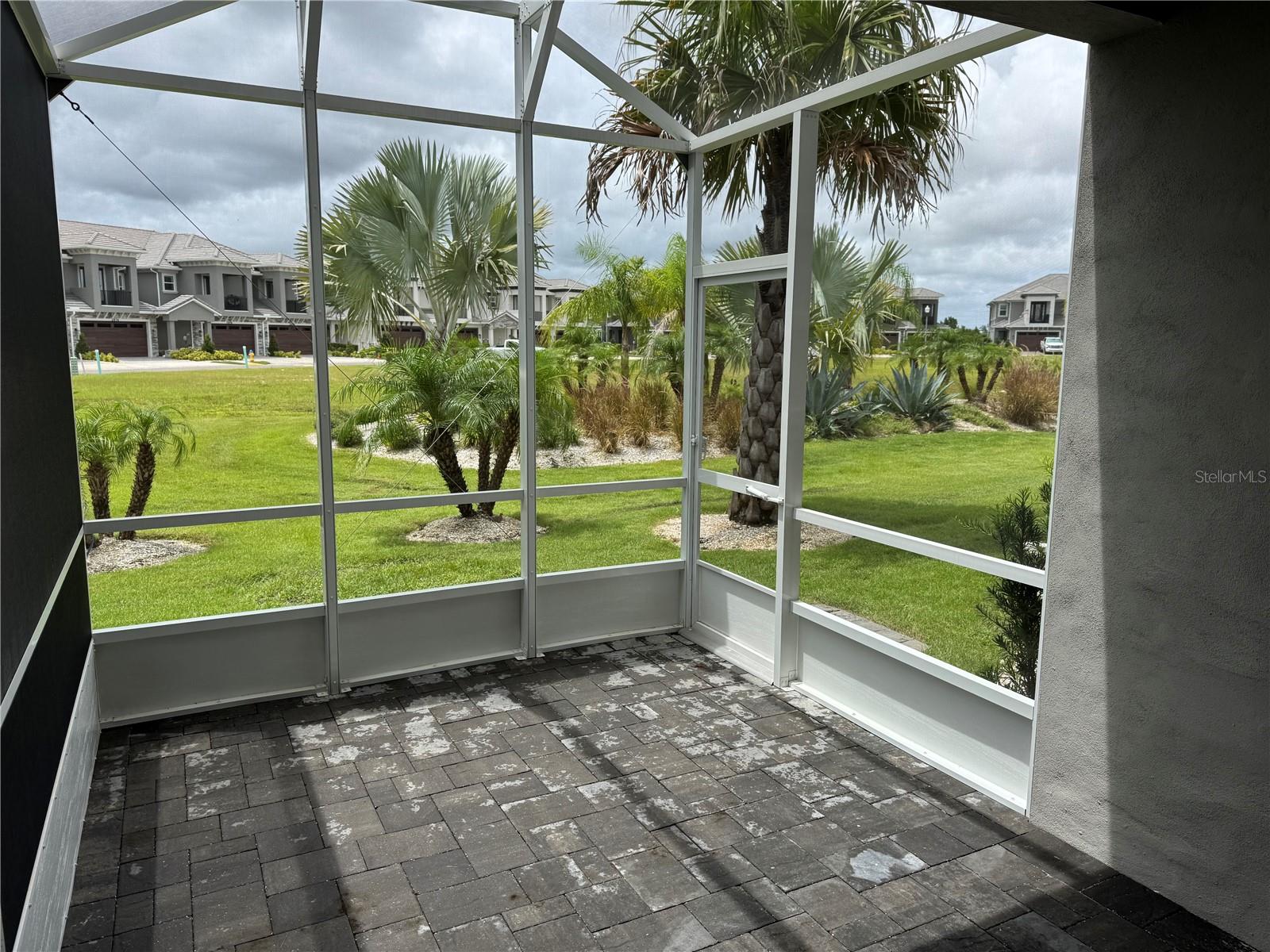 3065 Isles Way Property Photo 9