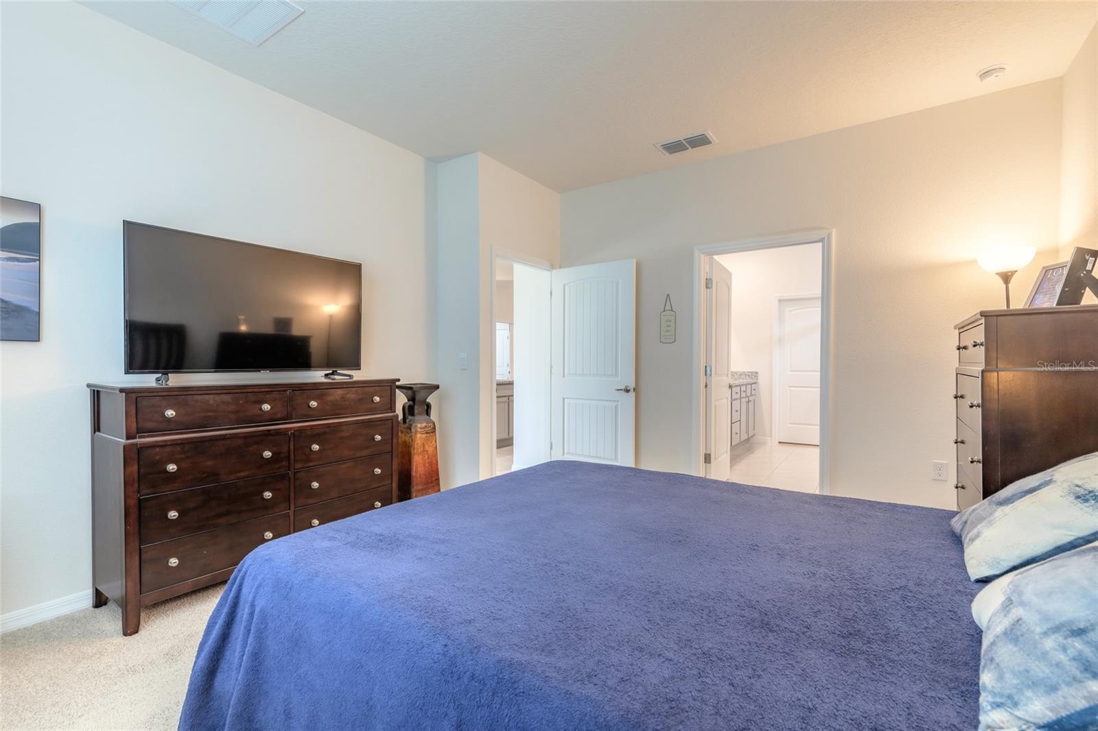 1413 Syles Dr Property Photo 18
