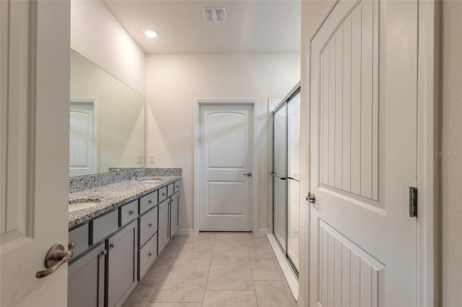 1413 Syles Dr Property Photo 19