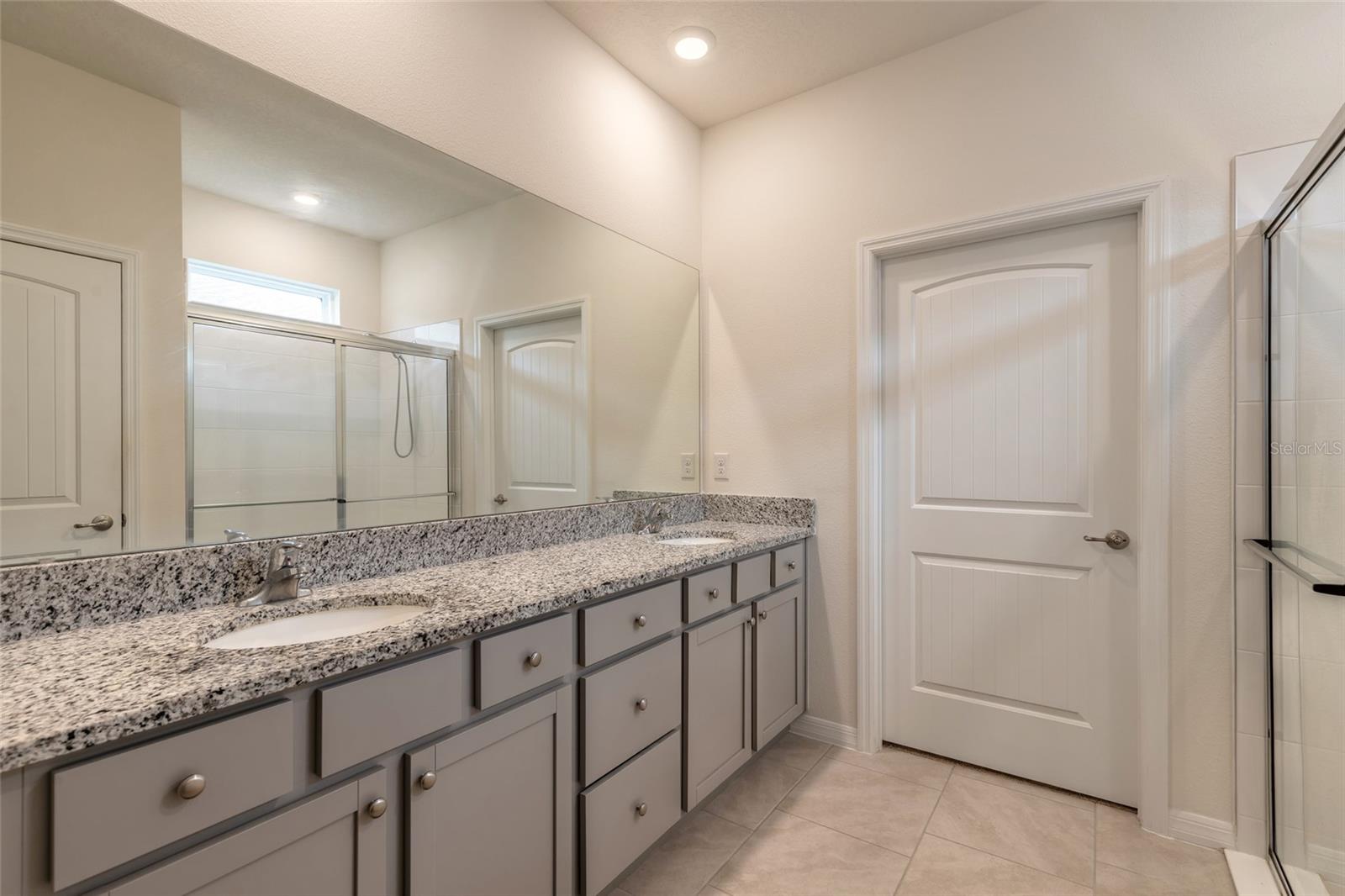 1413 Syles Dr Property Photo 20