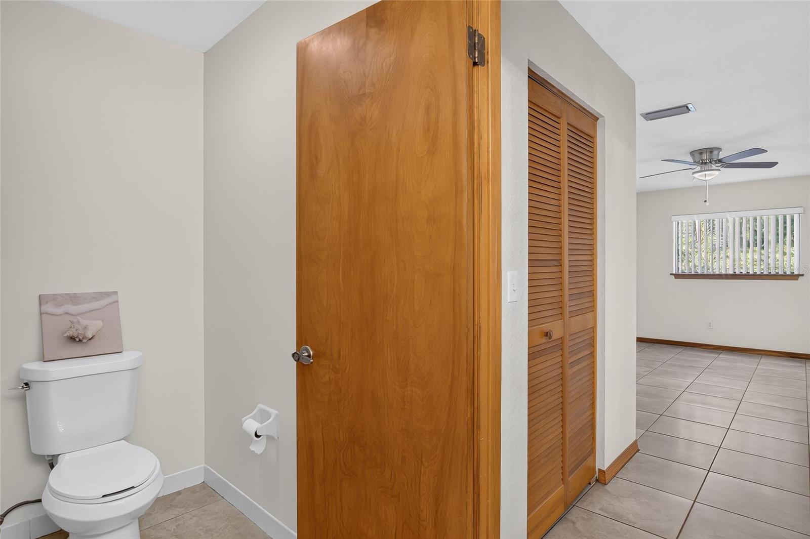 367 Castlewood Ln Property Photo 18