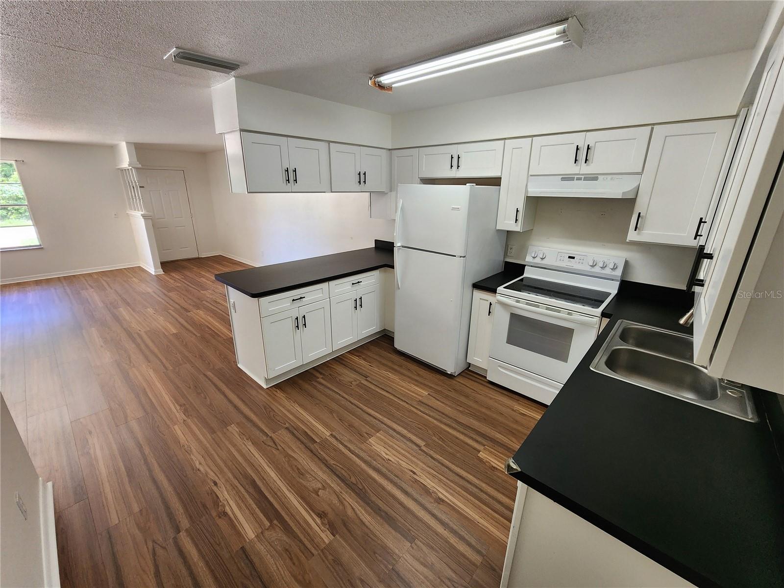 2304 India Palm Dr Property Photo 7