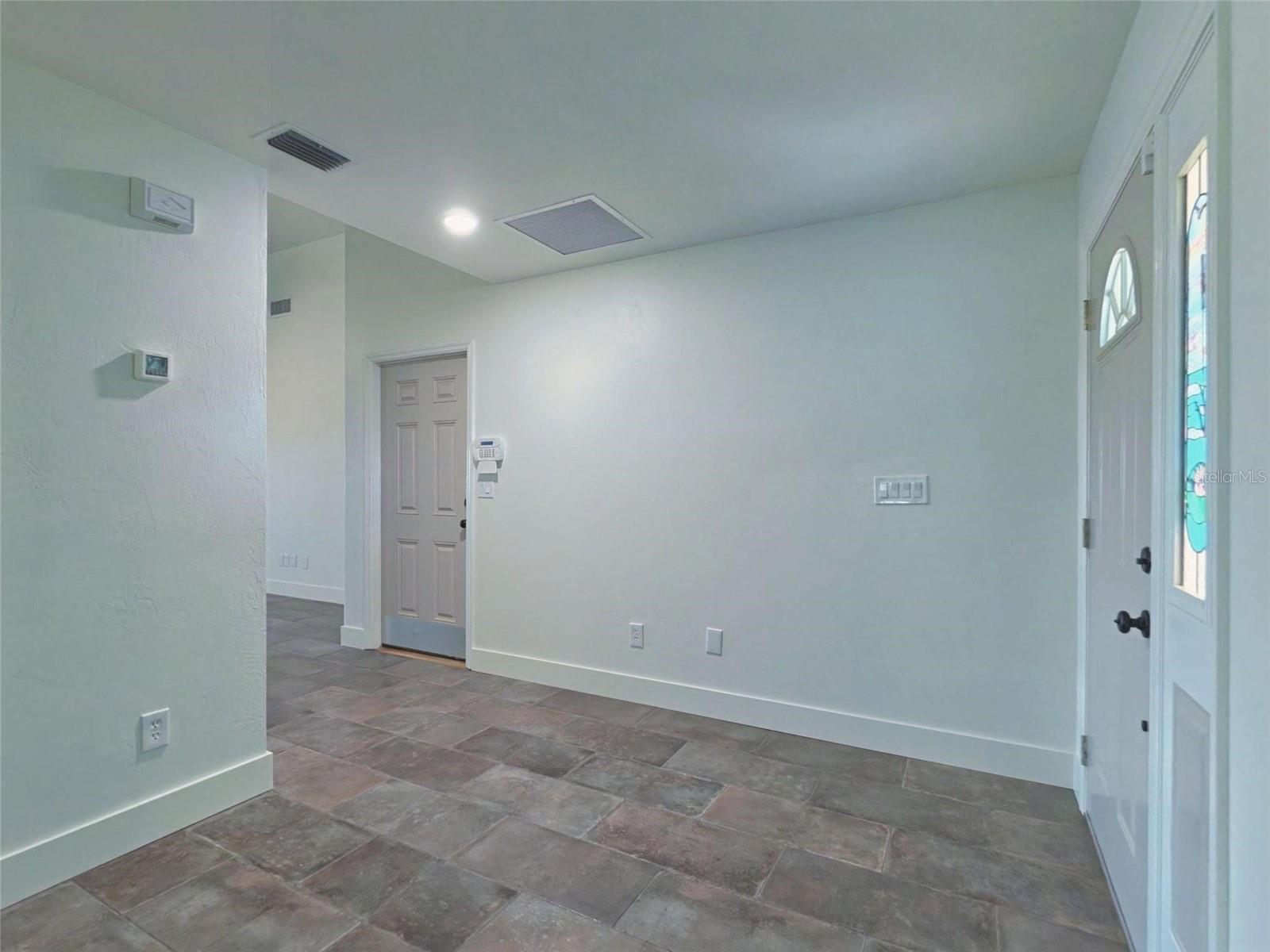 1363 Wayne Ave Property Photo 27