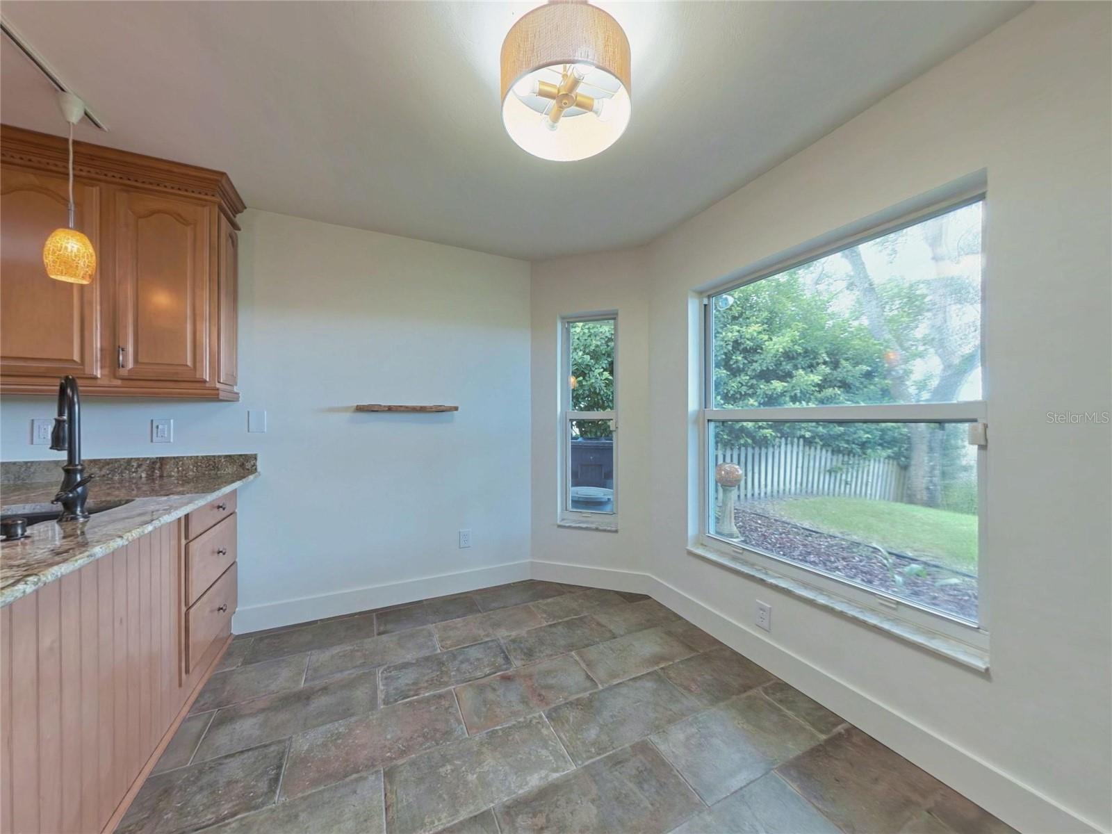1363 Wayne Ave Property Photo 45