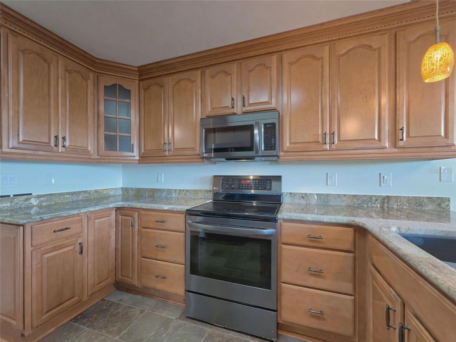 1363 Wayne Ave Property Photo 47