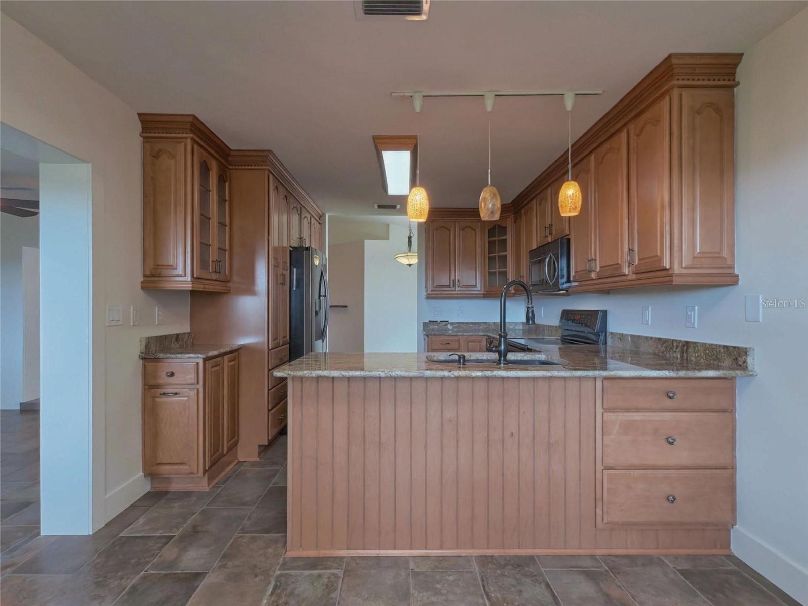 1363 Wayne Ave Property Photo 51