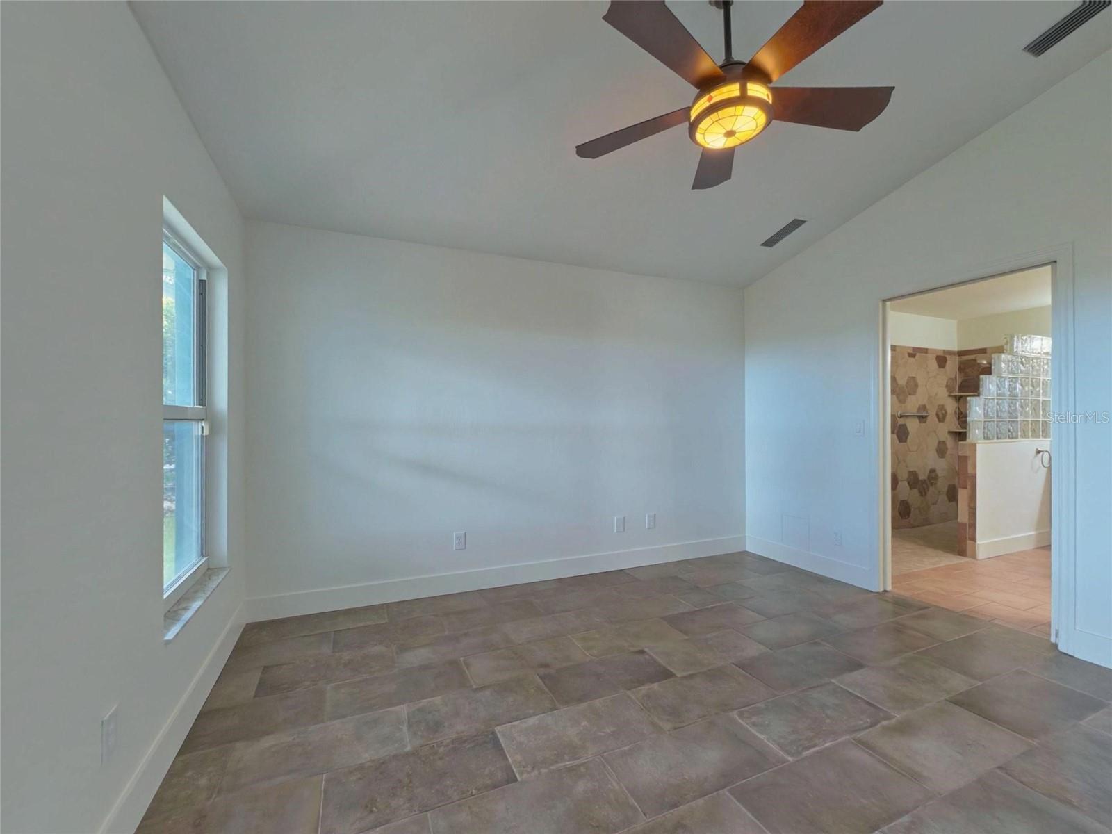 1363 Wayne Ave Property Photo 55
