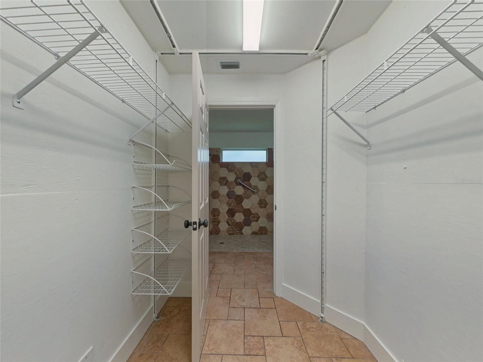 1363 Wayne Ave Property Photo 61