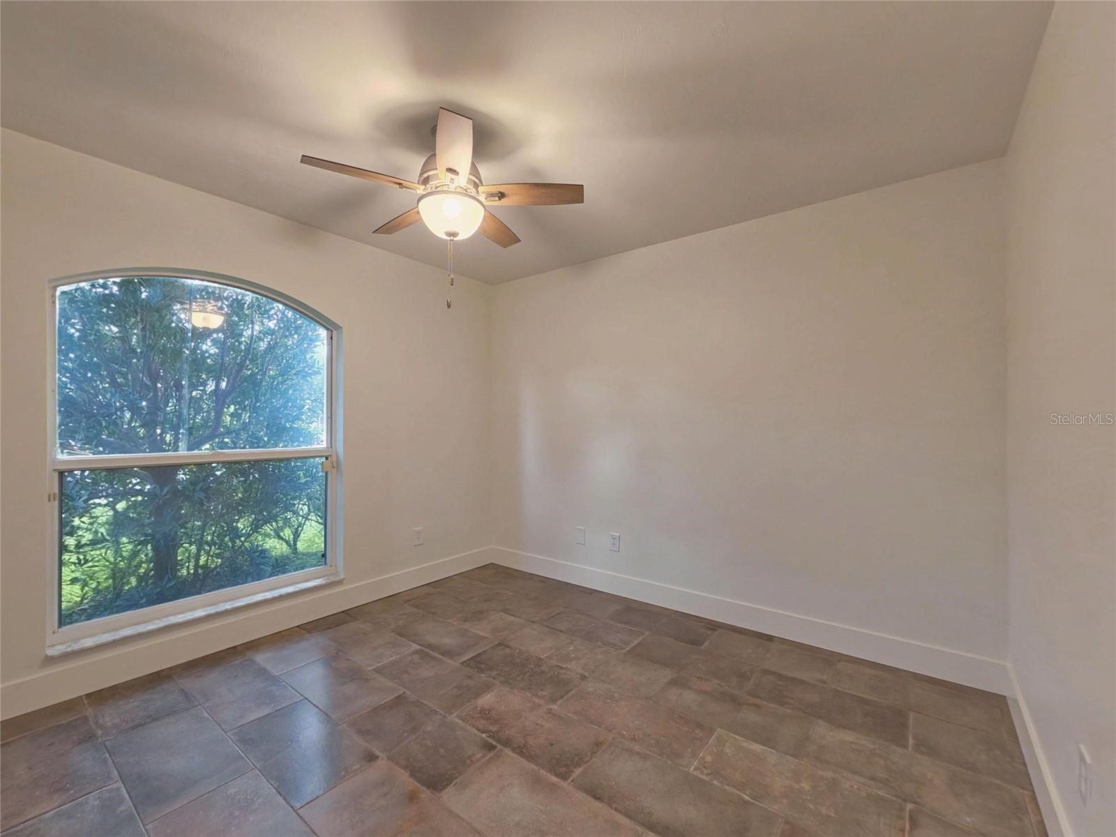 1363 Wayne Ave Property Photo 63
