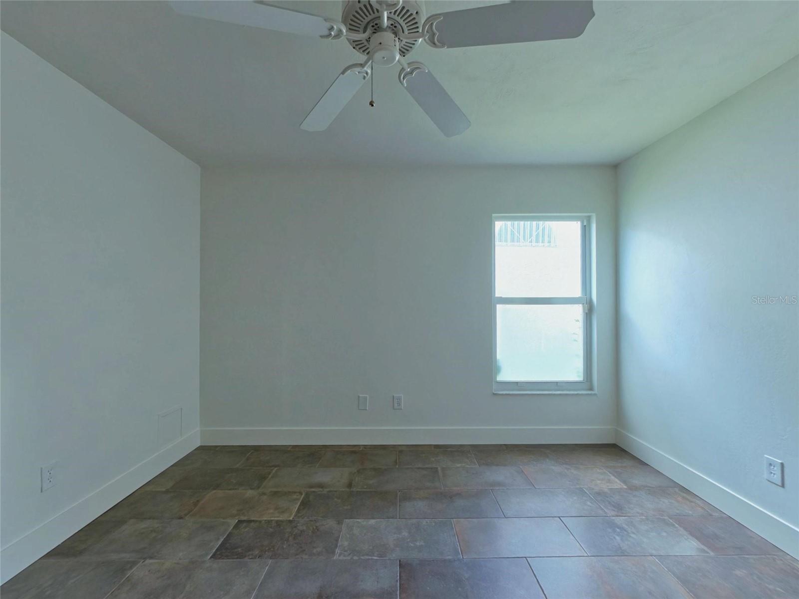 1363 Wayne Ave Property Photo 64
