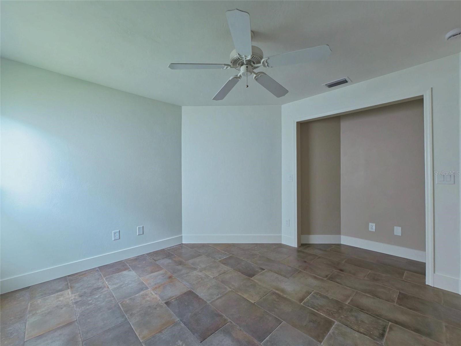 1363 Wayne Ave Property Photo 66