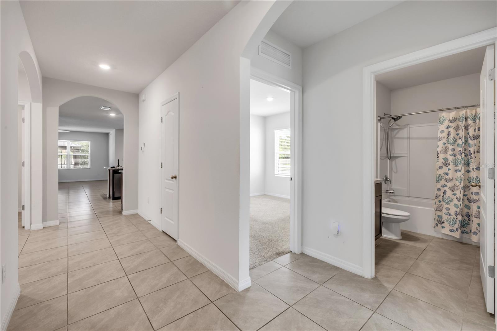 1802 Myrtlebrooke Dr Property Photo 4