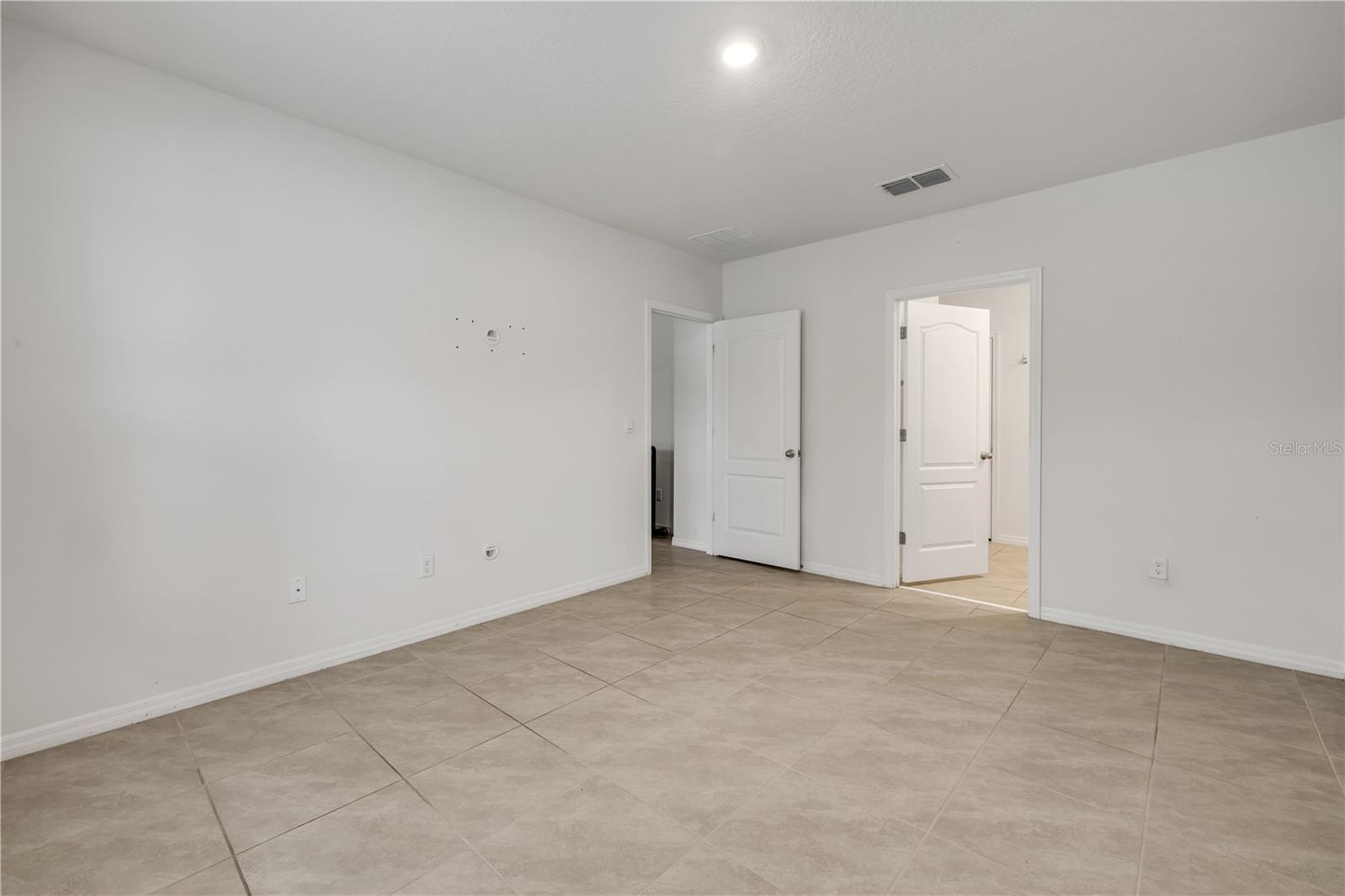 1802 Myrtlebrooke Dr Property Photo 21