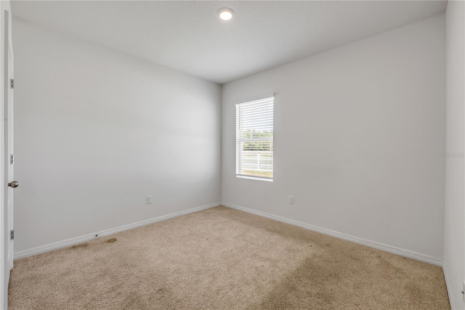 1802 Myrtlebrooke Dr Property Photo 26