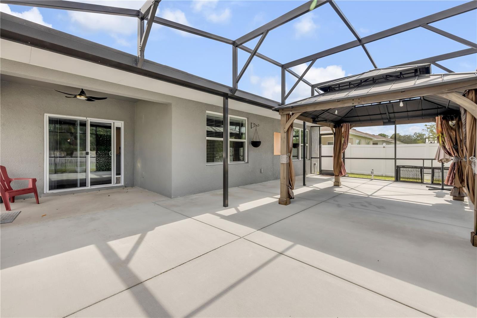 1802 Myrtlebrooke Dr Property Photo 37