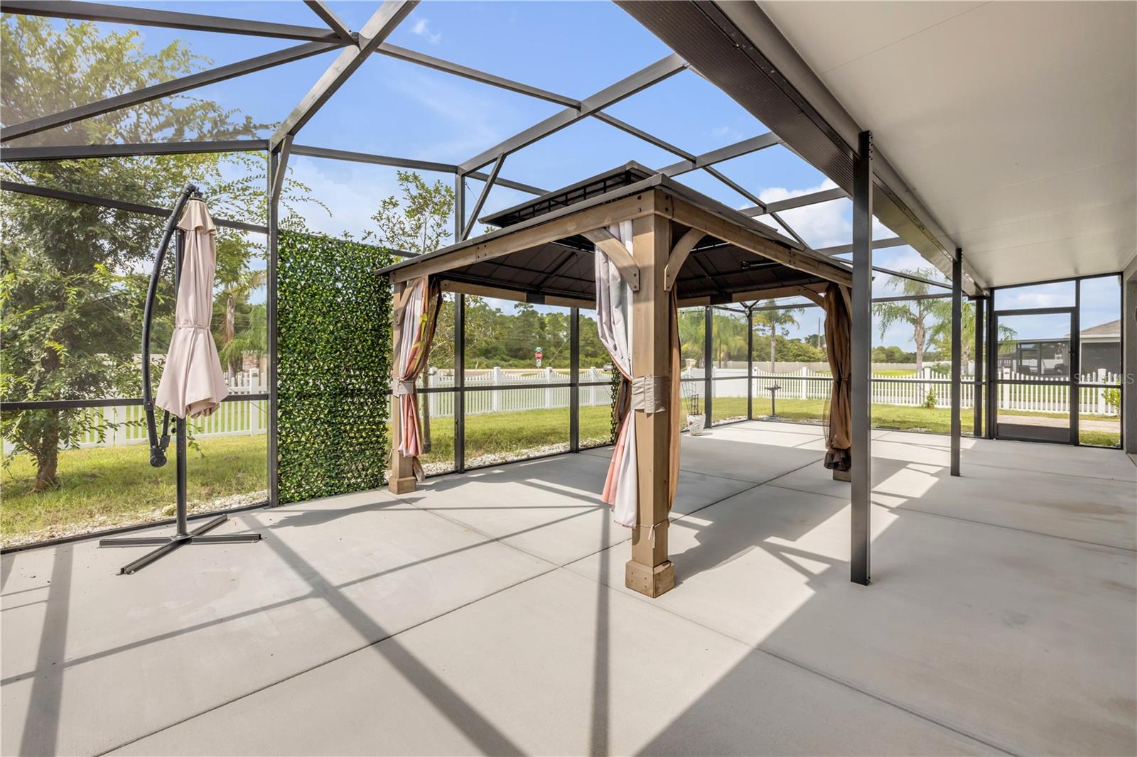 1802 Myrtlebrooke Dr Property Photo 38