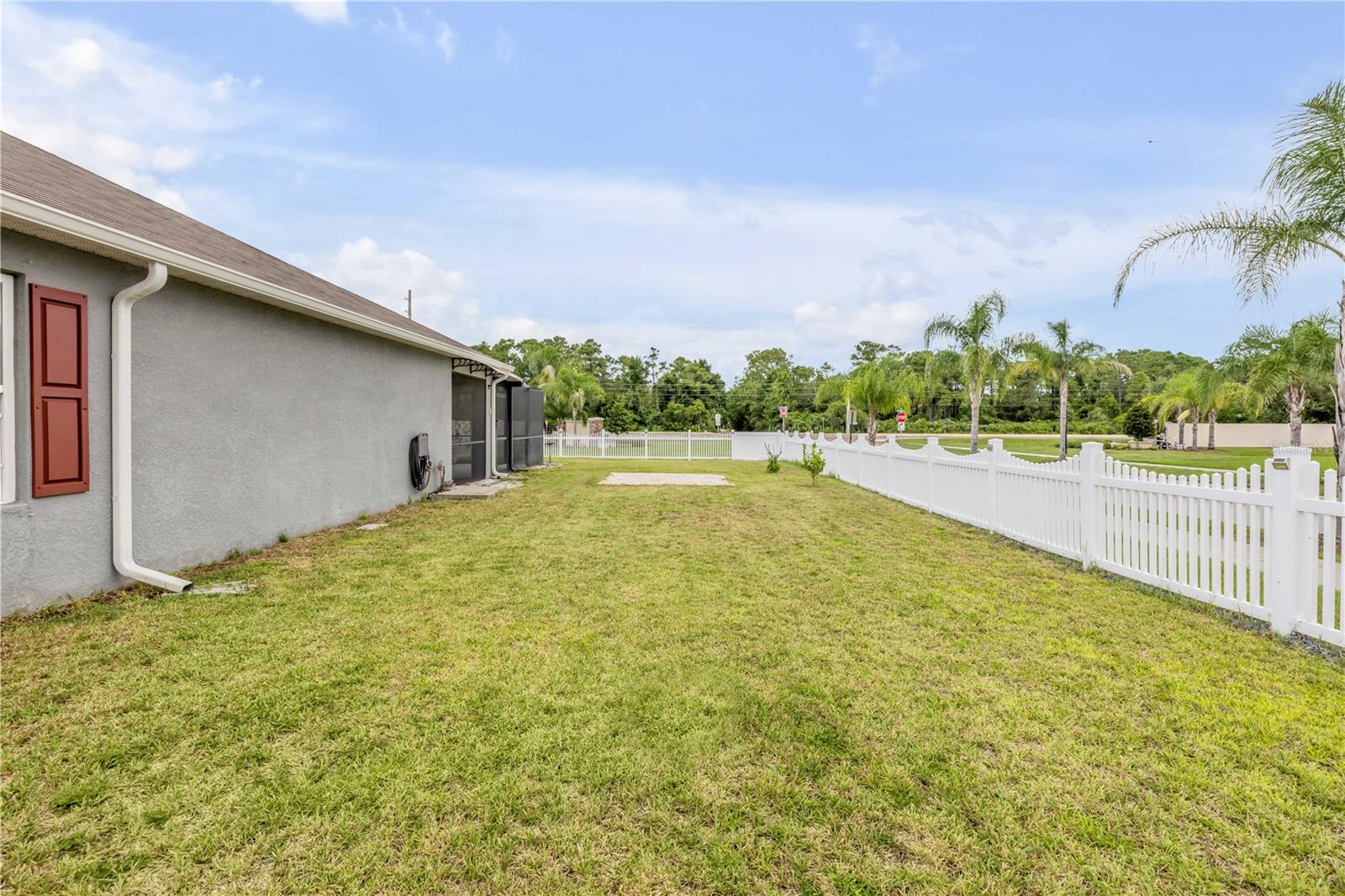 1802 Myrtlebrooke Dr Property Photo 39