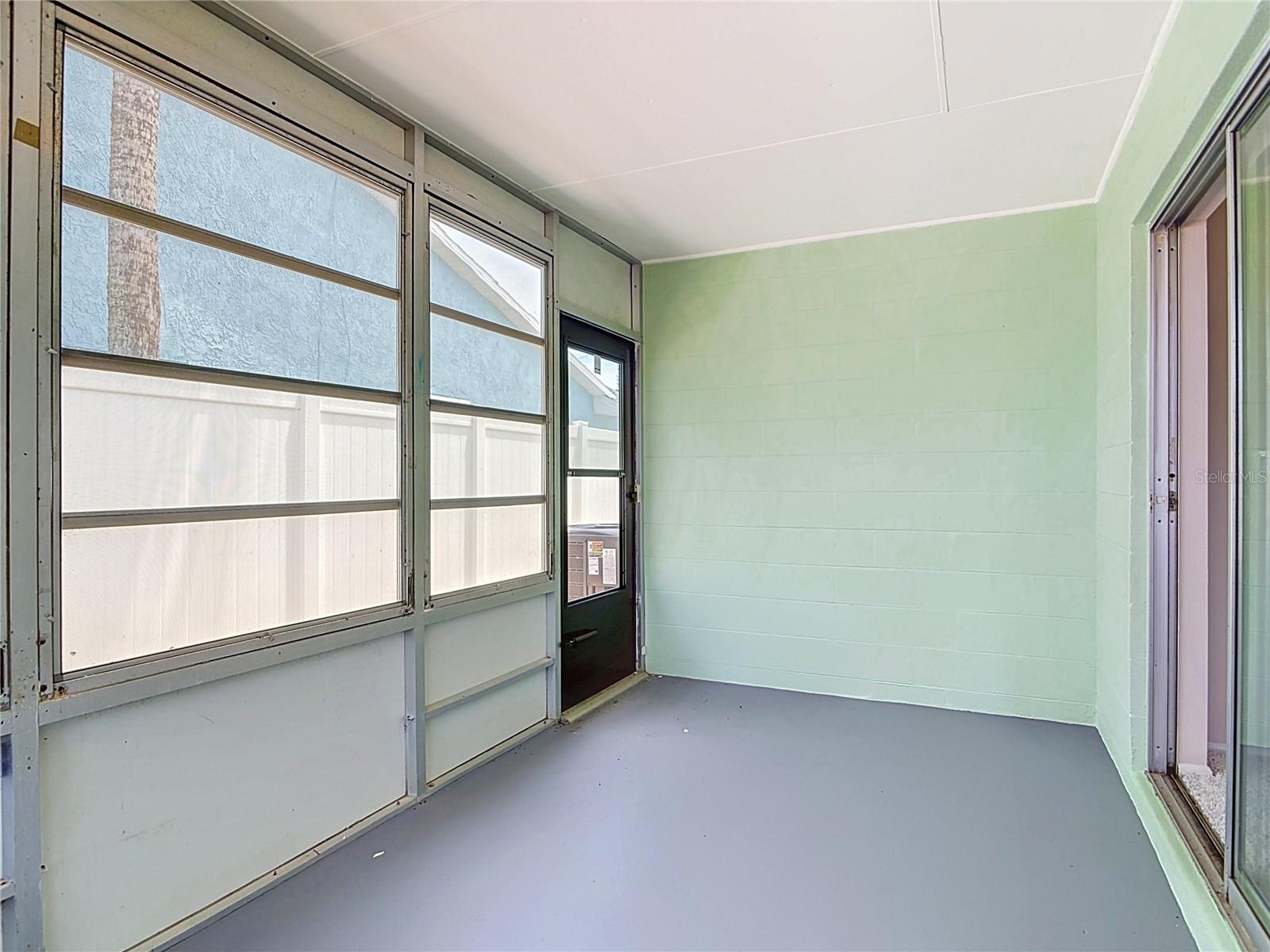 220 Crawford Rd Property Photo 21